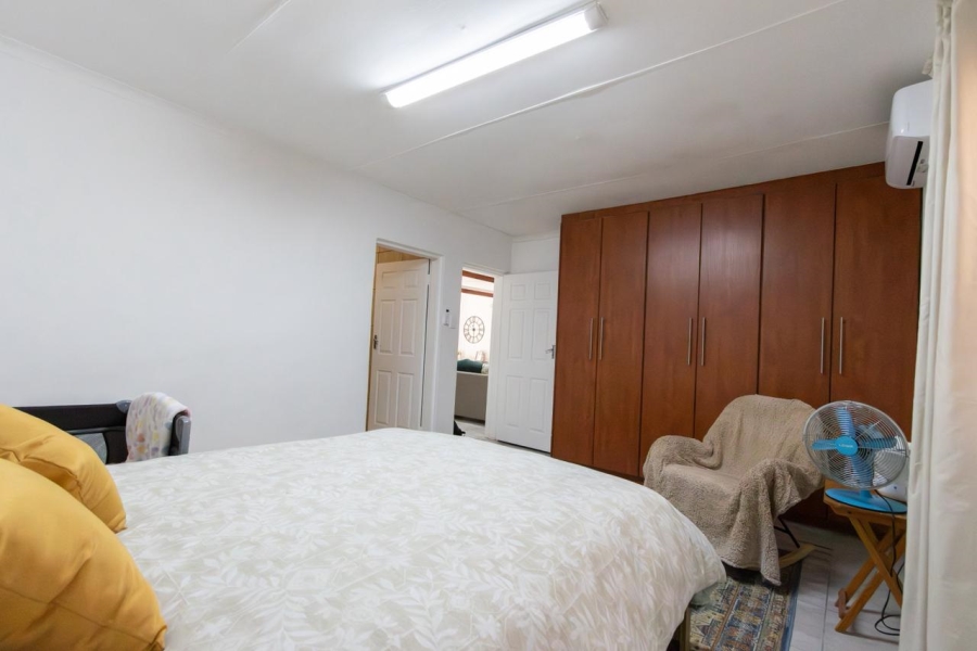 5 Bedroom Property for Sale in Protea Park North West